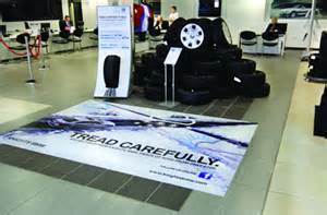 floor-graphics-car