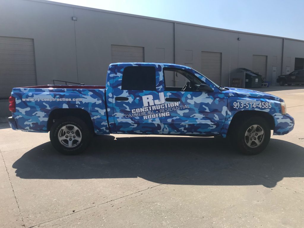 Contractor truck graphics Lenexa KS