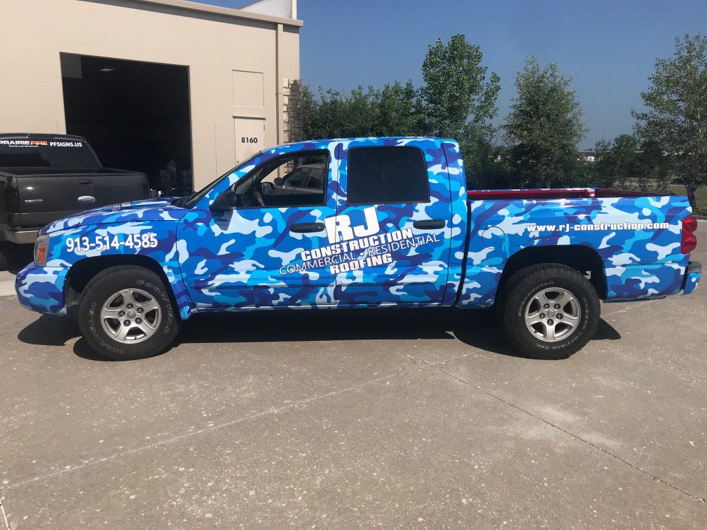 Contractor vehicle graphics Lenexa KS