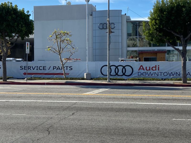 Vinyl or Mesh Banners in Los Angeles CA