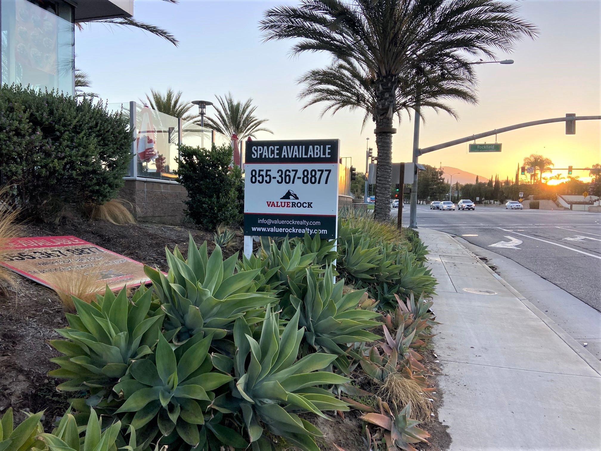 Anti-Graffiti Commercial ‘For Lease’ Signs in Orange County CA