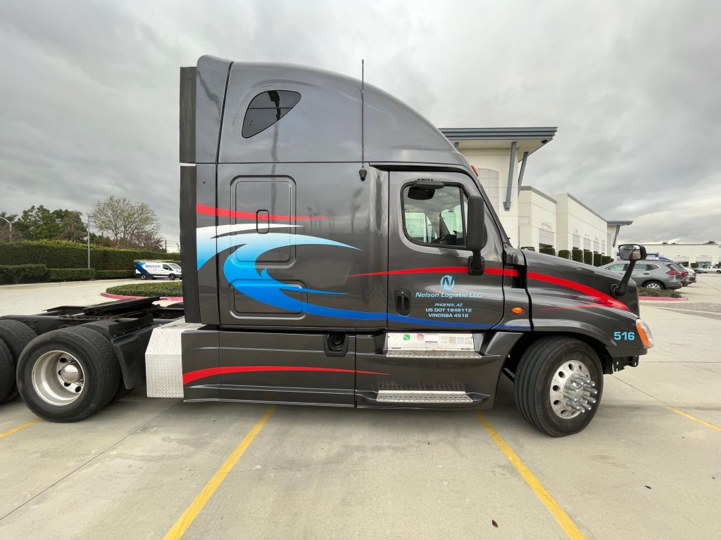 Semi-Truck Vinyl Graphics Add Style and Branding While Meeting Compliance Requirements in Los Angeles CA