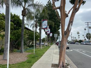 pole banners for apartment complexes in garden grove, ca