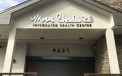 Los Angeles, CA – Acrylic Dimensional Letter Signs for Community Health Center