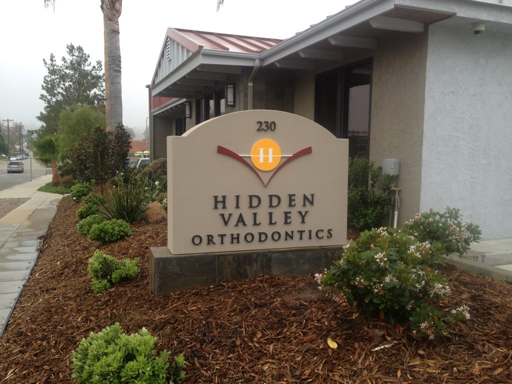options for Monument signs in San Diego County CA
