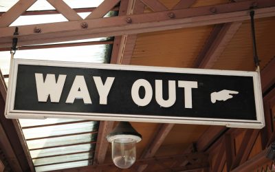 Mesa, AZ – Weddings Receive Advantages with Custom Way-finding and Directional Signs