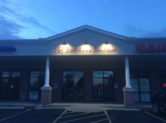 Retail Store Building Sign Installation